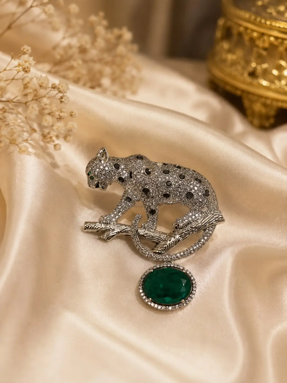Royal Crest