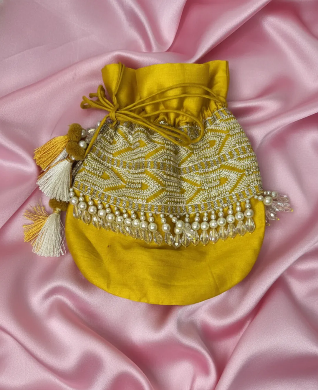 Yellow Silk Embroidered Potl