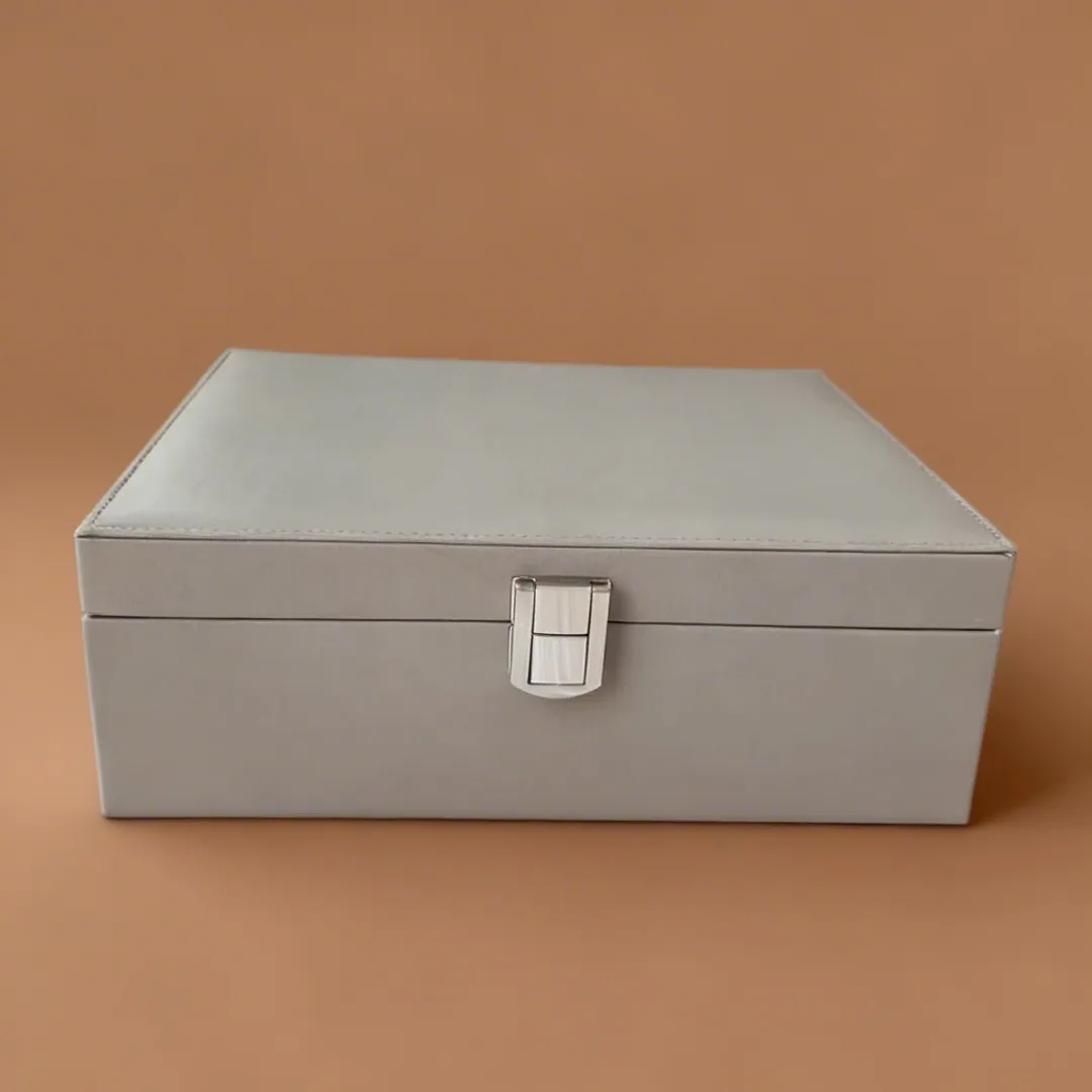 Mini Jewellery Trunk Organiser