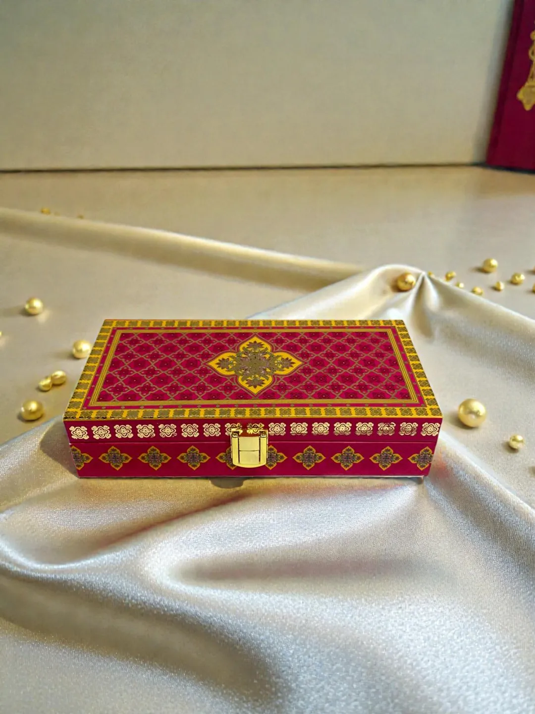 Majestic Rani Cash Box
