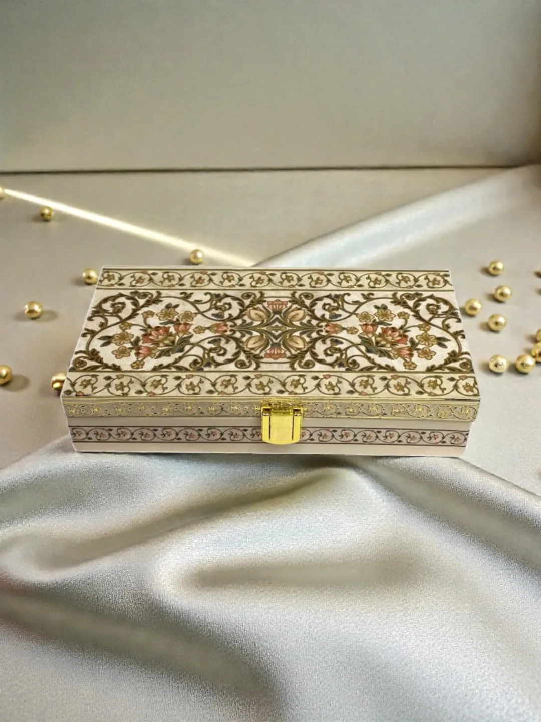 Cream Heritage Cash Box