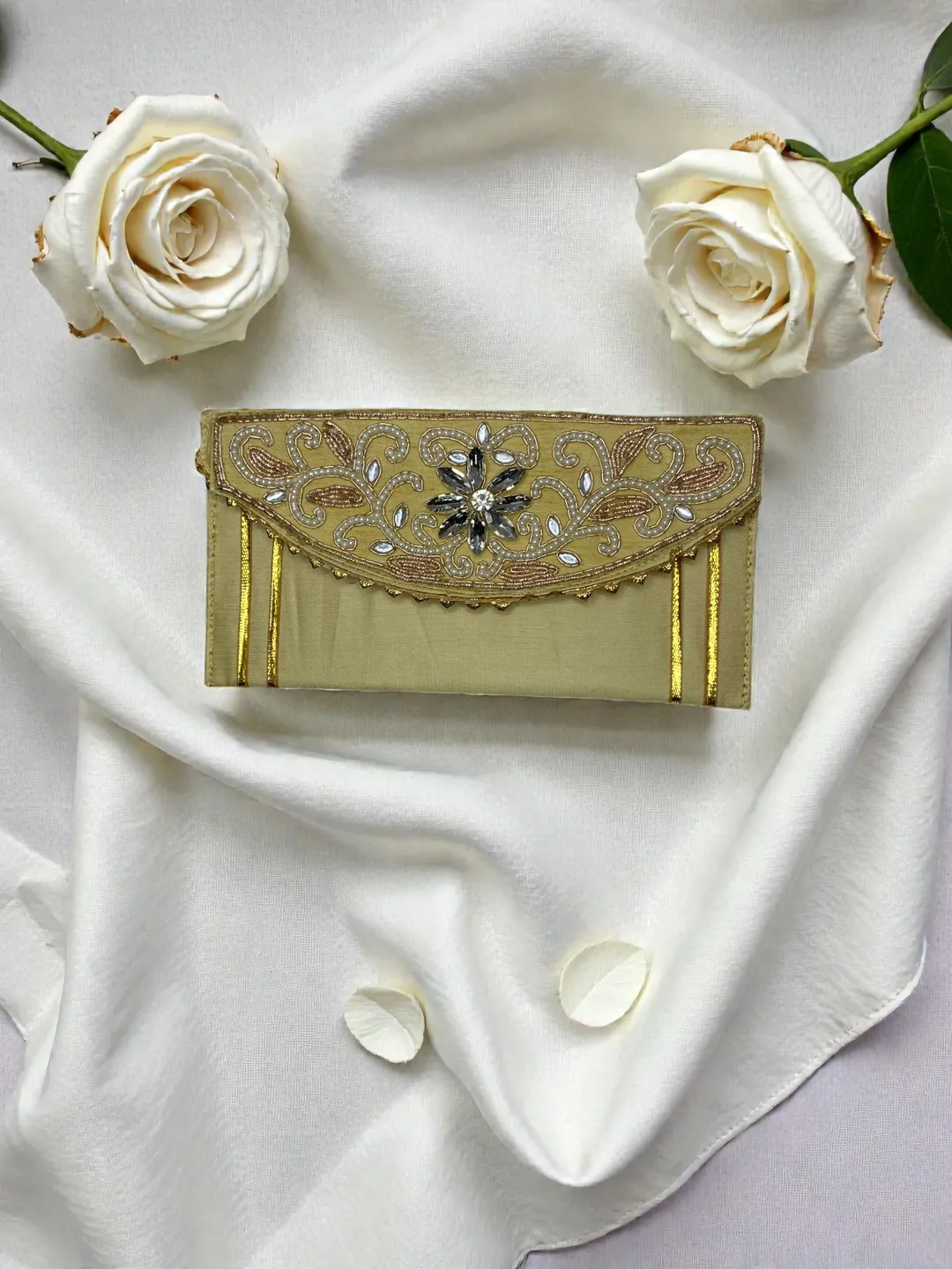 Beige Elara Pouch