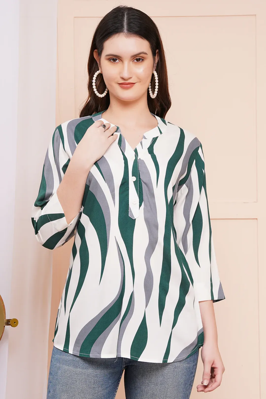 Wavy Wanderer Striped Print Top