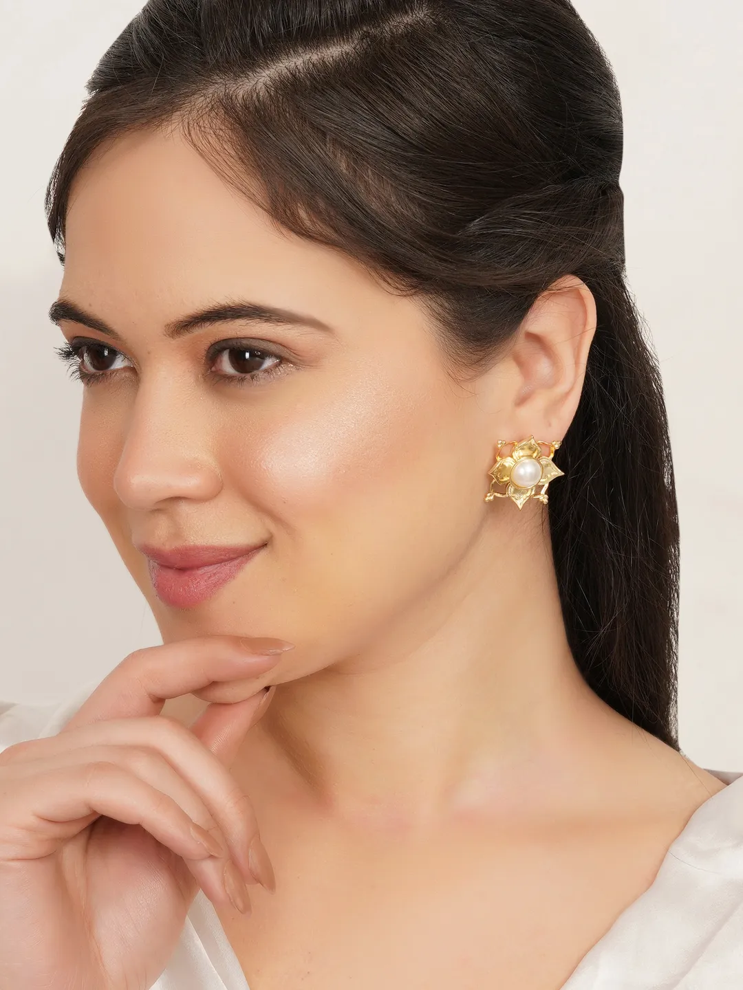 Pearl Geometric Floral Grid Earrings