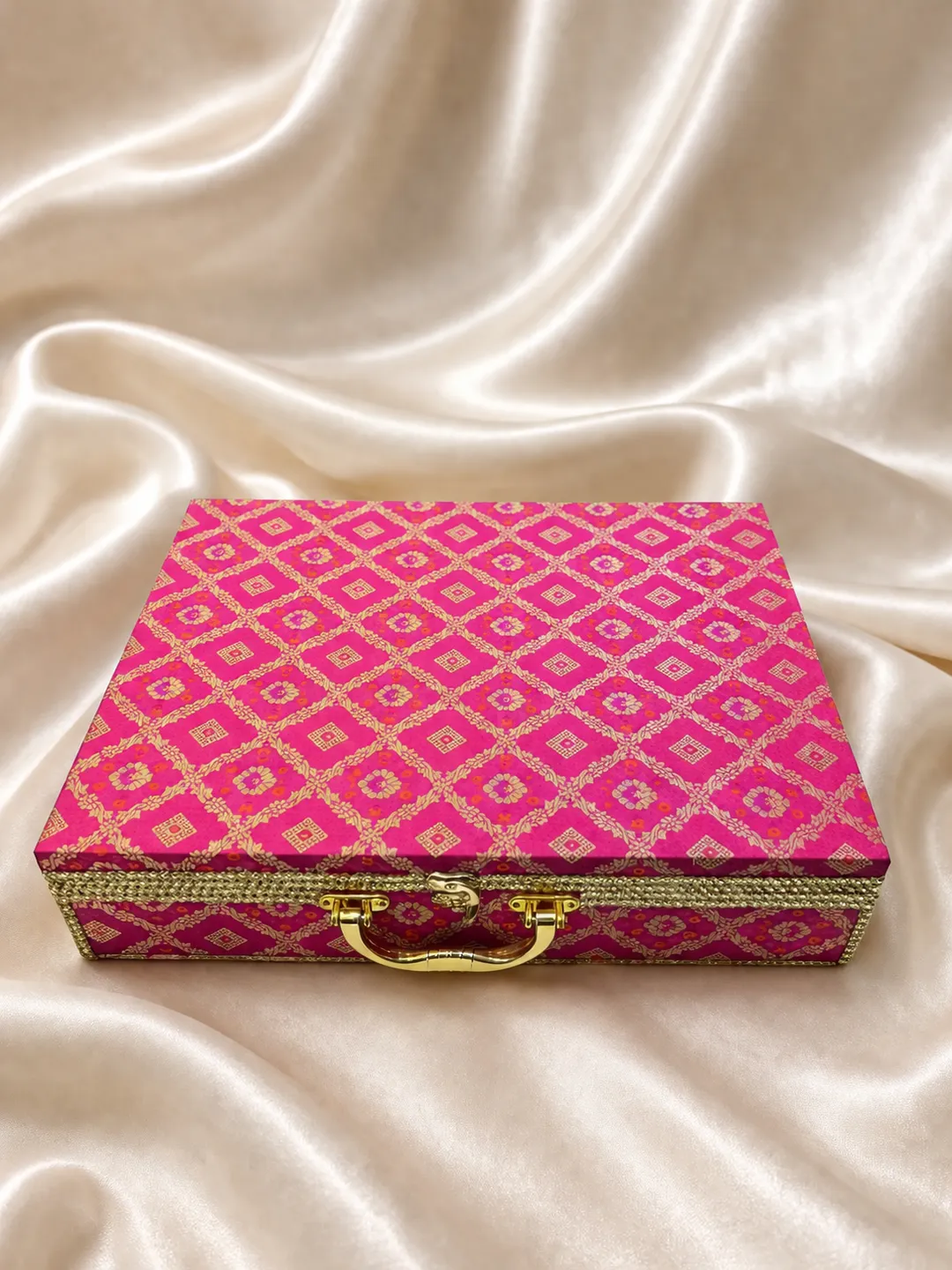 Rani Royale Invitation Trunk