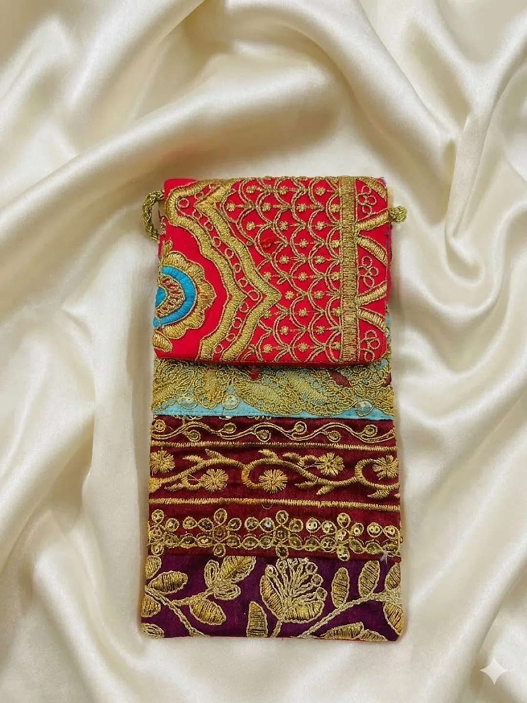 Morbagh Mobile Sleeve