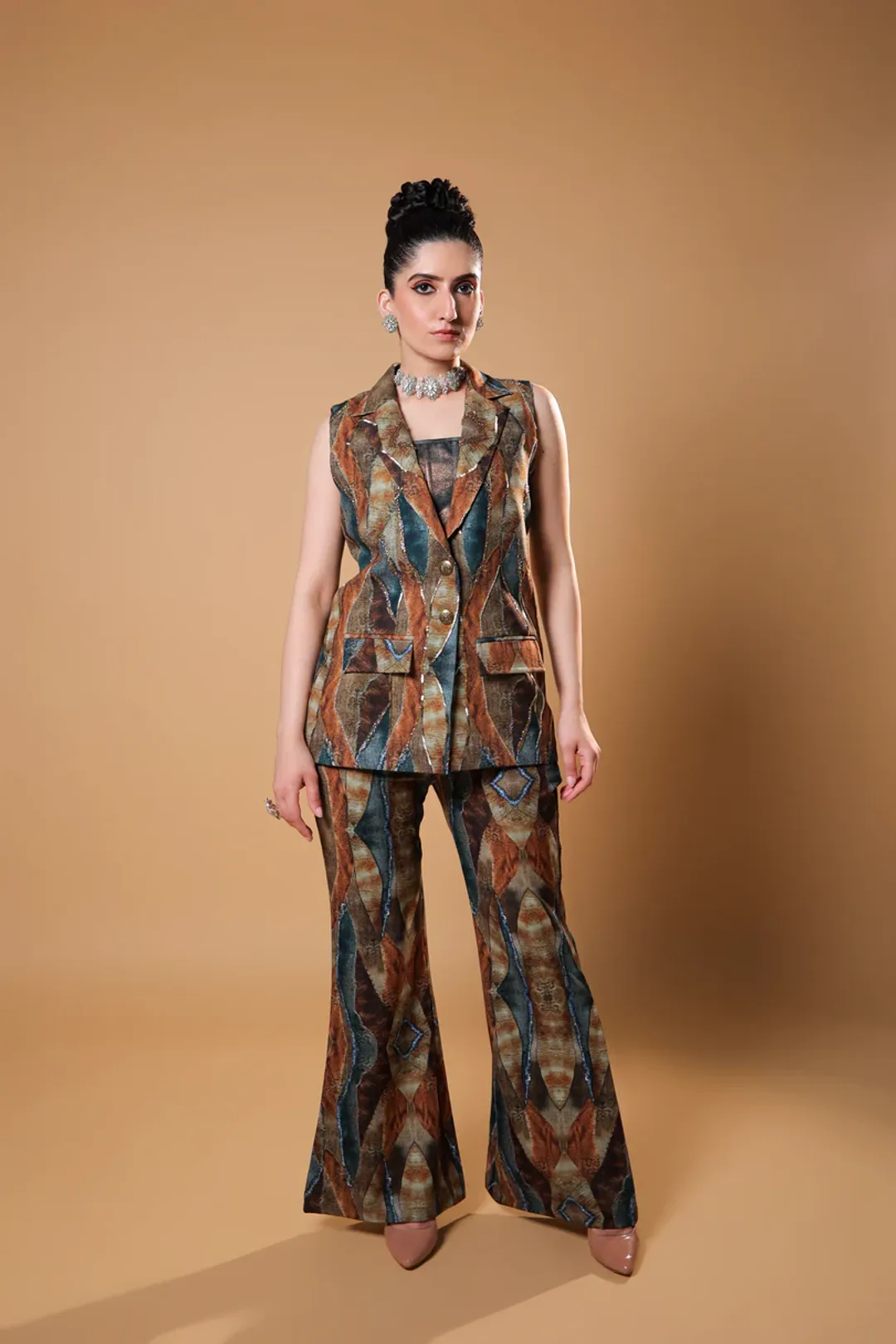 TARZ THREE PIECE PANT SUIT