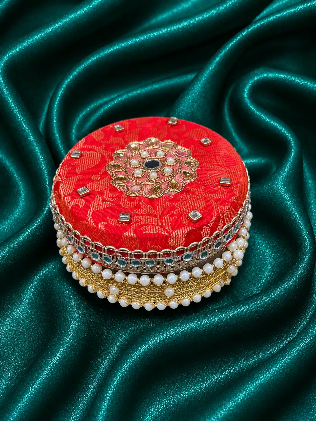 Maharani Laddu Casket