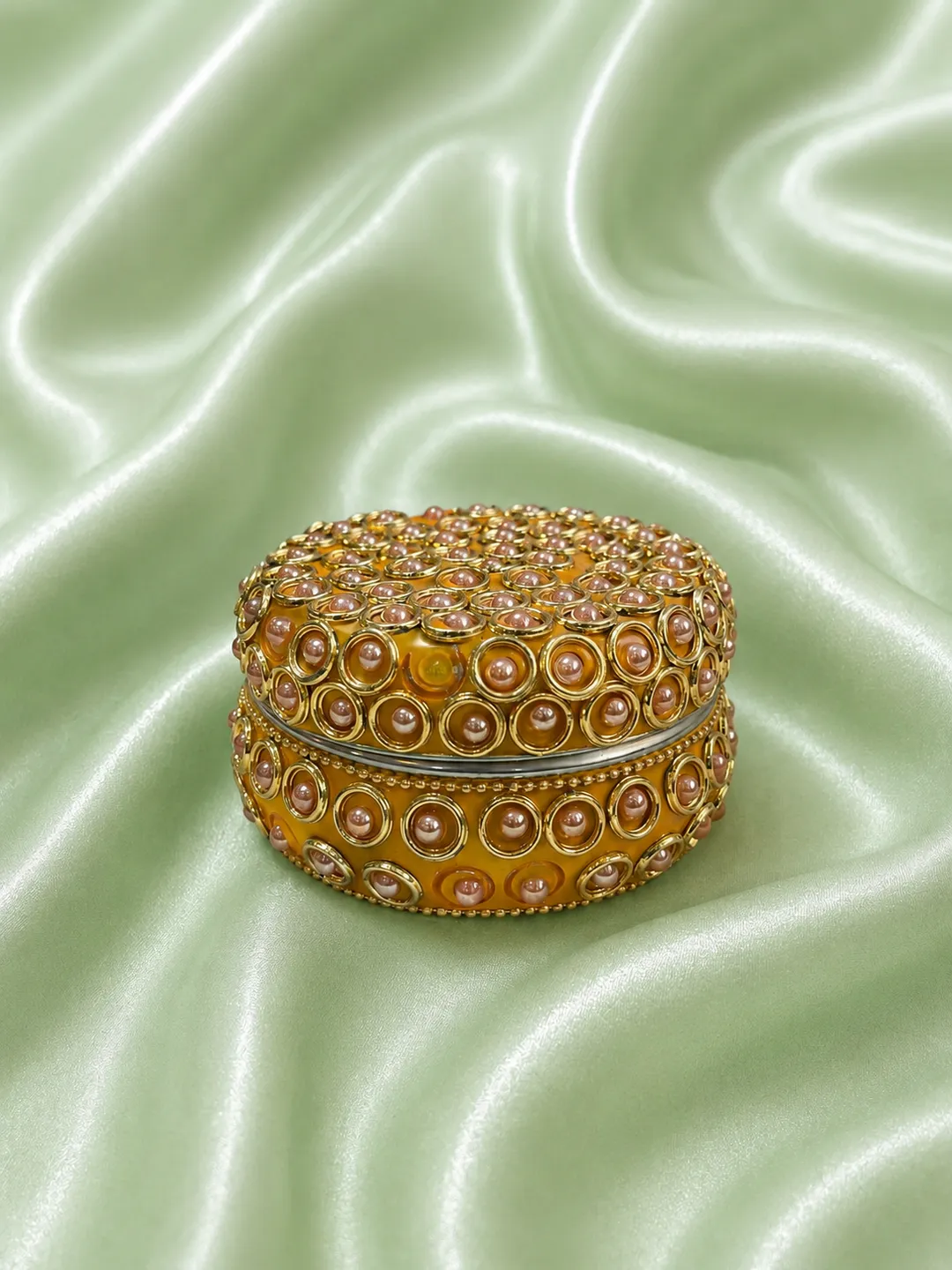Kundan Ladoo Box