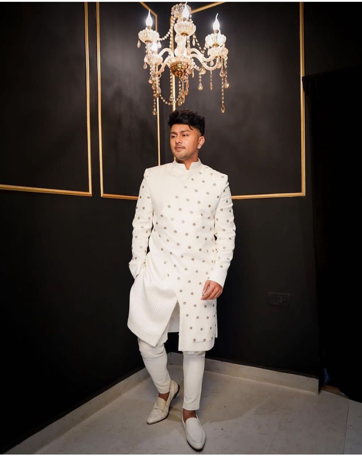 Pious White Embroidered Sherwani Set 
