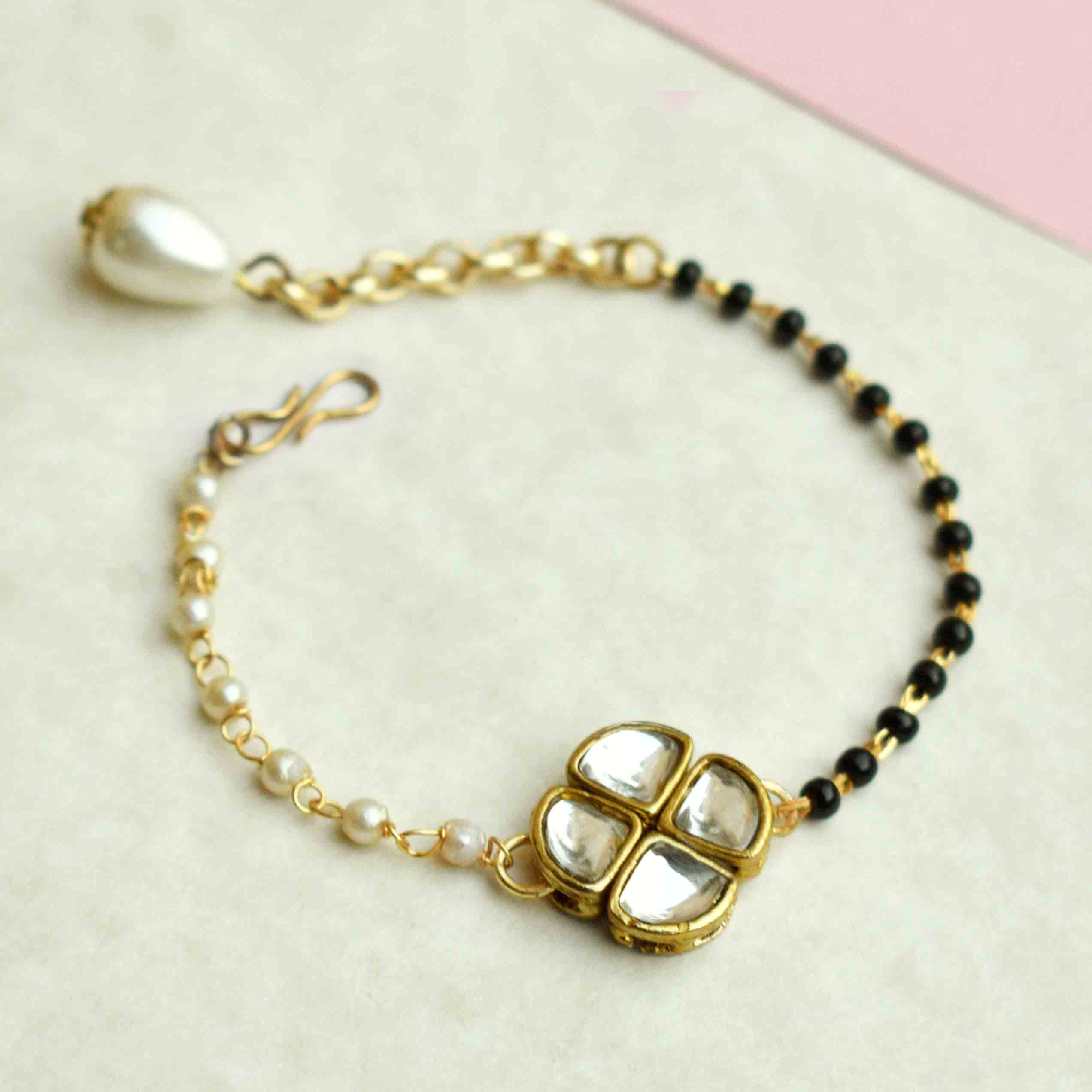 Kundan Elegance Mangalsutra Bracelet