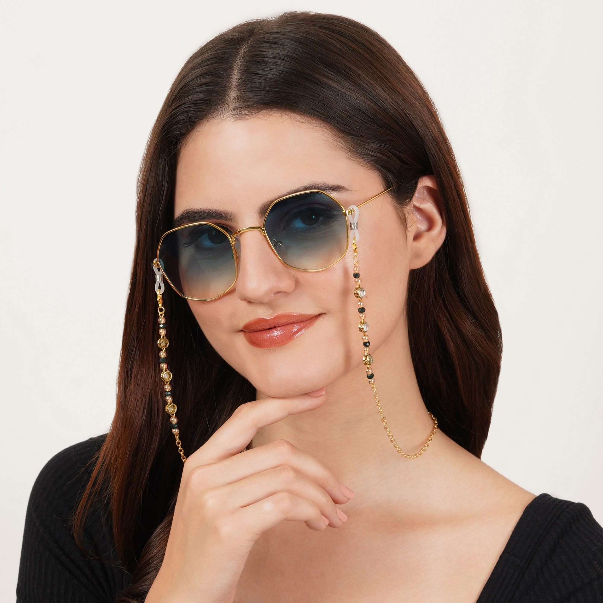 Kundan Accent Spectacles/Air Pods Chain
