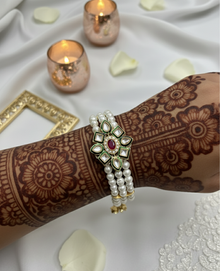 White Kundan Pearl Bracelet