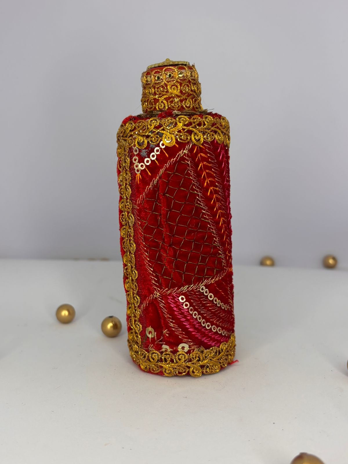 Royal Zari Velvet Oil Keep